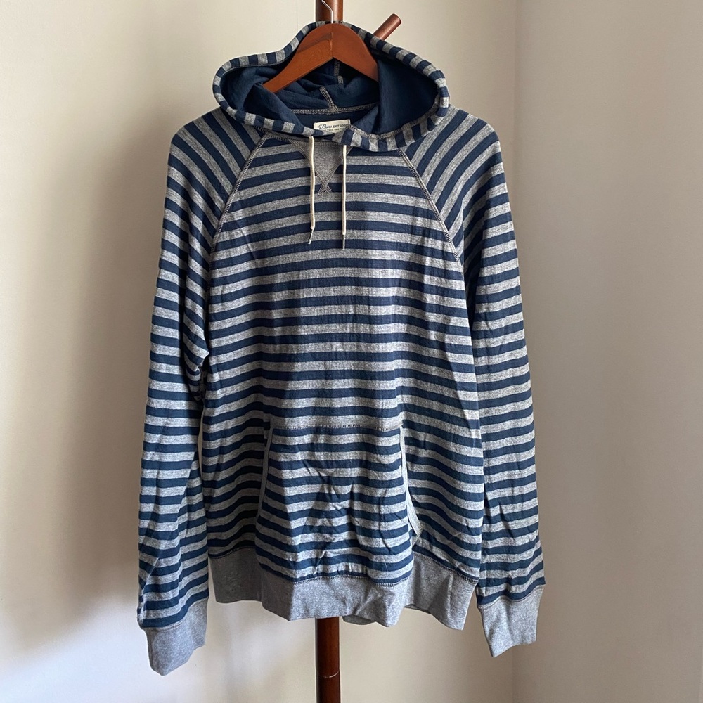 men’s hooded long sleeve